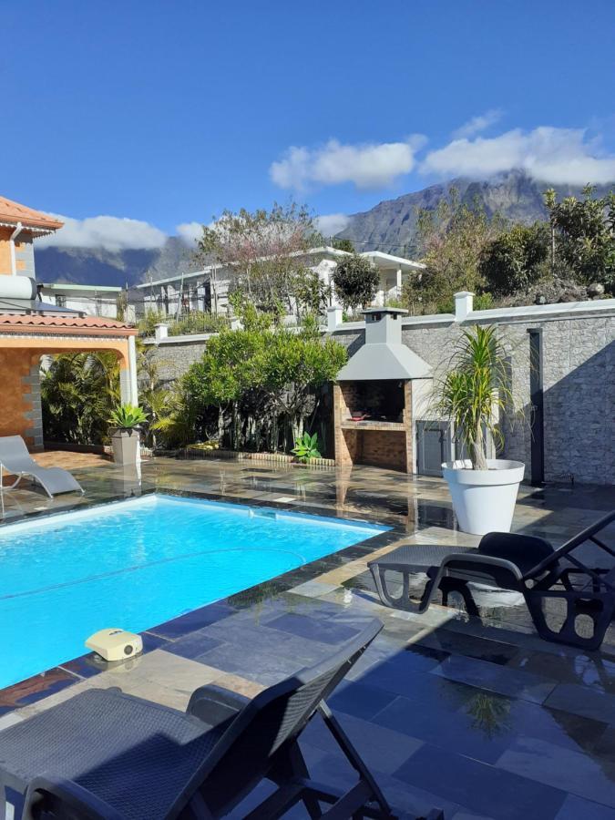 La Perle Des Montagnes Villa Cilaos Exteriör bild